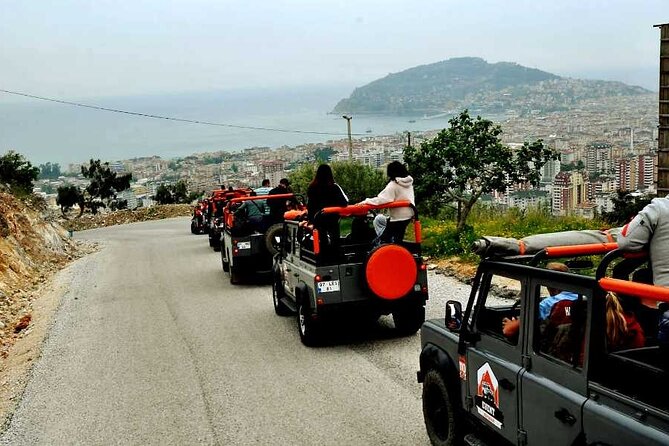 3in1: Night Jeep Safari & Boat Tour & Dinner from Alanya - Transportation, guide, and group size: how smoothly the evening runs