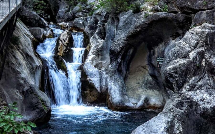 Alanya:4x4 Jeep Safari and Cave Tour With Lunch At Dim River - Hotel pickup and the 5-minute reality check