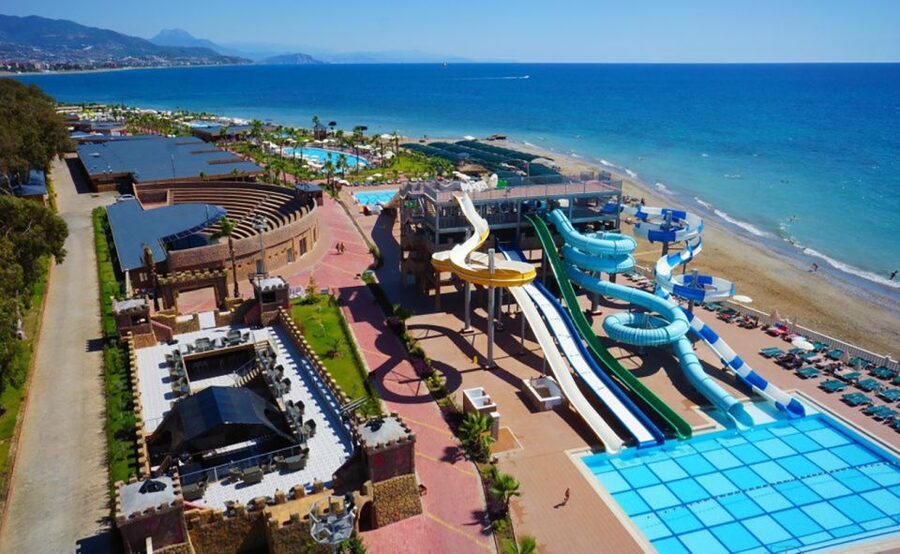 Alanya: All-Inclusive Eftalia Island Aquapark Day Trip - Wave Pool and Foam Party: When the Park Turns Into a Show