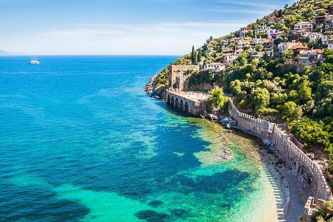 Alanya Catamaran Boat Tour with Lunch, Soft Drinks & Transfer - Catamaran Day on Alanya Water: What the Experience Feels Like