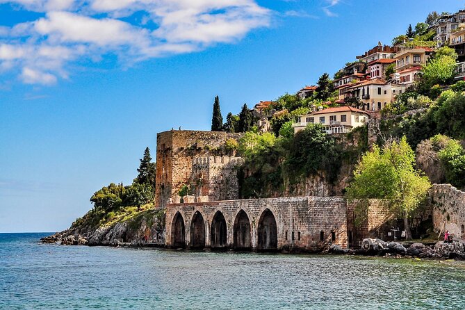 Alanya City Tour, Boat Trip & Cable Car with Transfer from Side - Teleferik cable car to Alanya Castle: the climb without the grind