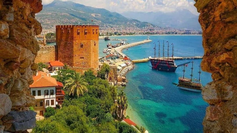 Alanya: City Tour with Sunset Views and Cable Car - Alanya Castle: guided walk, big views, and the Süleymaniye Mosque