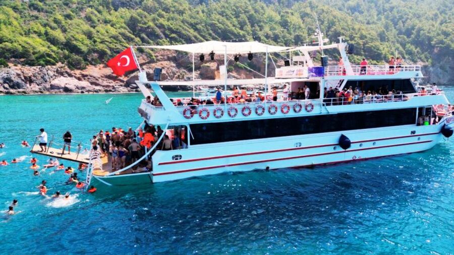 Alanya Coastal Cruise: Sun, Swim & Scenic Views - Cruise Views: Red Tower, Old Shipyard, and Coastal Photo Stops