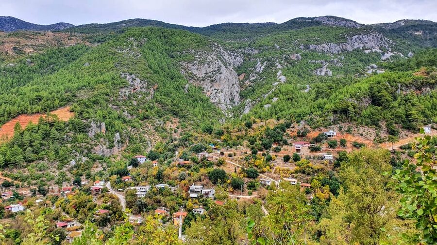 Alanya: Dim Cave and Dimçay River Adventure Tour - Dimçayı River time: swimming, lunch by the water, and the best “hang out” portion