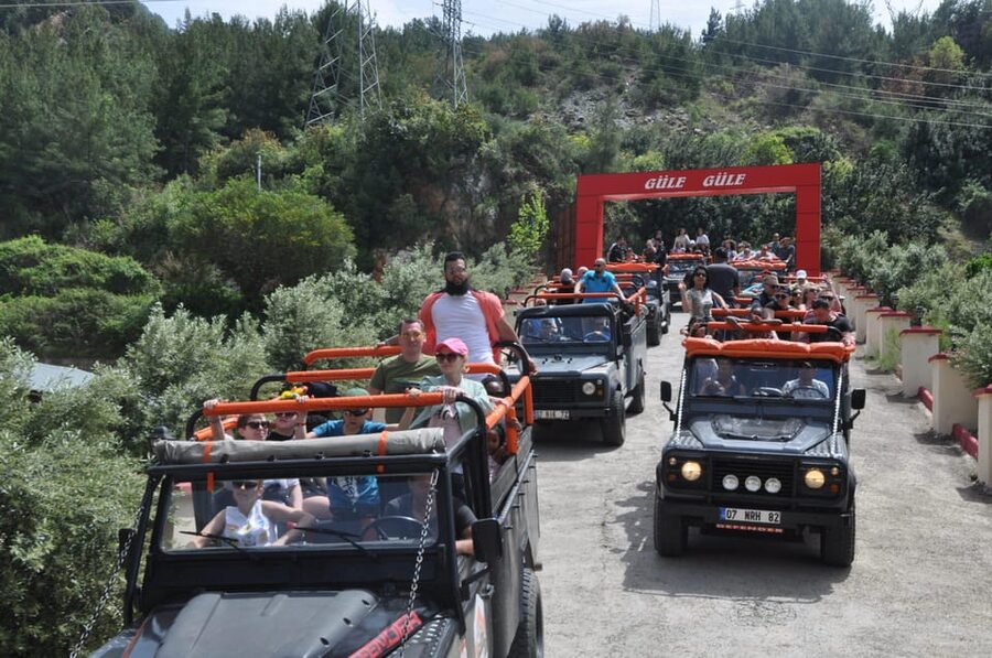 Alanya: Dim River, Dim Cave, and Kestel Jeep Tour with Lunch - Lunch by the Water: Simple, Filling, and Well-Placed