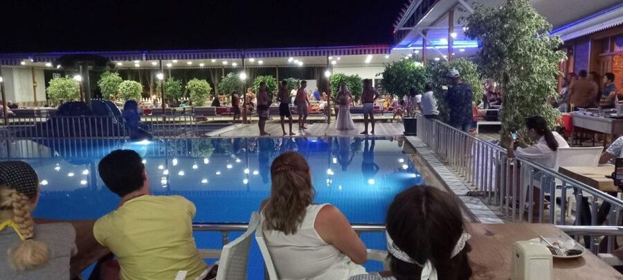 Alanya: Evening Jeep Tour with Sunset Boat Trip and Dinner - The city-lights viewpoint and surprise fireworks moment