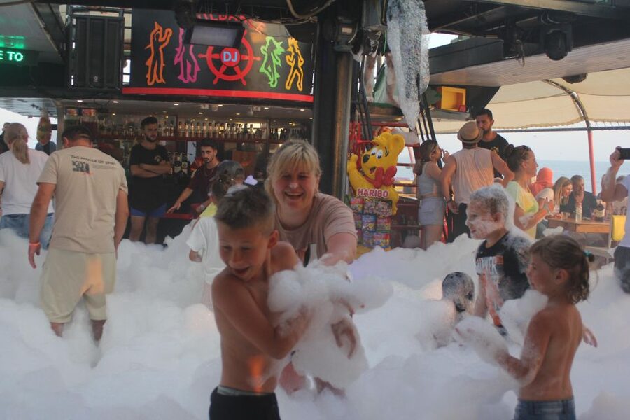 Alanya: Evening Jeep Tour with Sunset Boat Trip and Dinner - Dinner by the Dim River: gazebos, music, and belly dance style entertainment