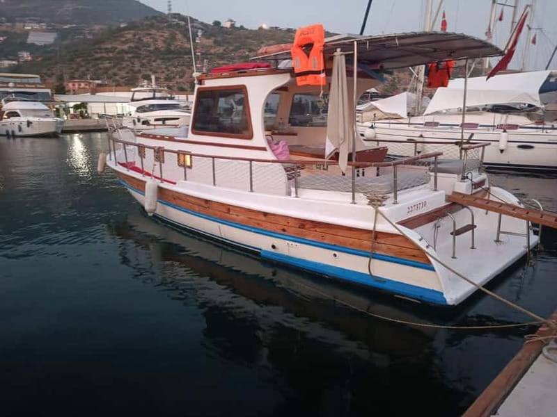 Alanya: Fishing Tour with Lunch and Hotel Transfers - Getting to the boat: hotel pickup and port arrival