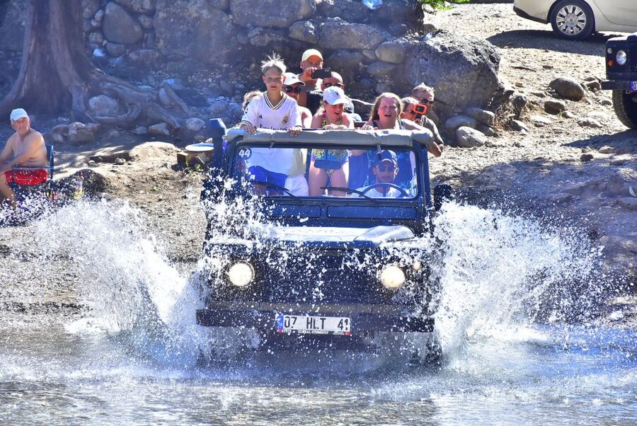 Alanya: Full Day Whitewater rafting with lunch and transport - Optional add-ons: zipline, buggy, Jeep safari, or canyoning