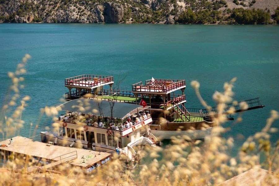 Alanya: Green Canyon Boat Tour with Lunch & Soft Drinks - Lunch break in Oymapınar: included, and actually the point