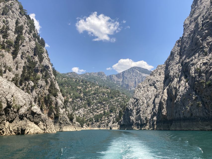 Alanya: Green Canyon Boat Trip With Lunch and Drinks - Green Canyon in Alanya: What This 8-Hour Day Feels Like