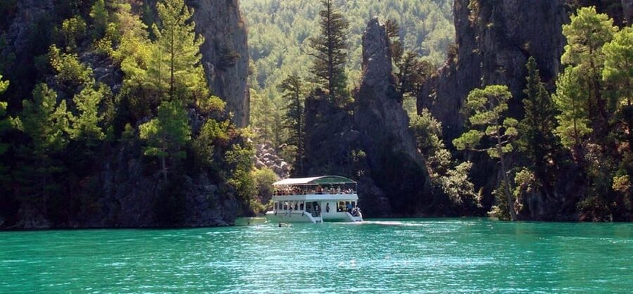 Alanya: Green Canyon Boat Trip with Lunch and Hotel Pickup - Key things to know before you go