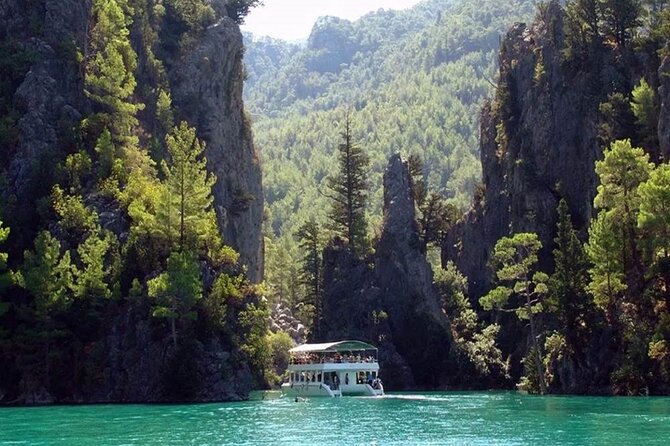Alanya Green Canyon Boat Trip With Lunch & Unlimited Soft Drinks - Bus vs. Boat: How the Day’s Pace Really Feels