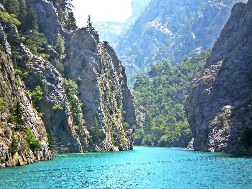 Alanya: Green Canyon Full-Day Boat Tour with Lunch - Hotel pickup and transfers in Alanya: the 55 km reality check