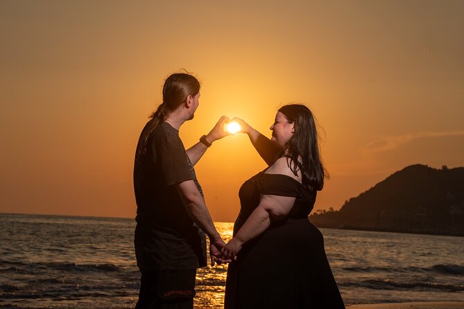 Alanya Holiday Photo Shoot – Families, Couples & Solo Travelers - Shopping, parks, and attractions: when you want more than beach portraits