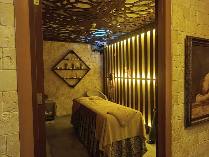 Alanya: Legendary Turkish Bath with Wine and Fruit Plate - Entering The Turkish Bath Flow in Alanya