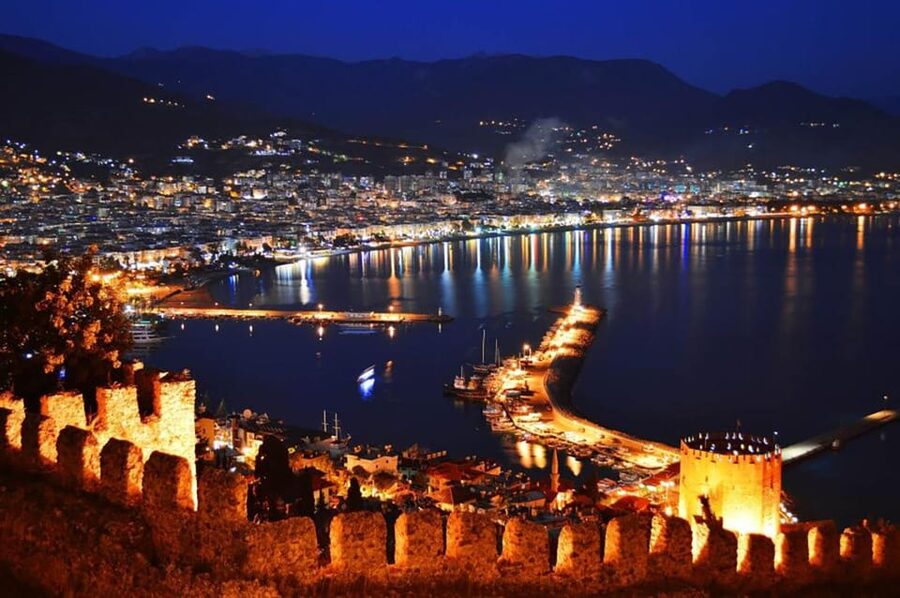 Alanya: Night Safari and Boat Trip with Riverside Dinner - Mountain viewpoint fireworks stop: quick photos, big payoff