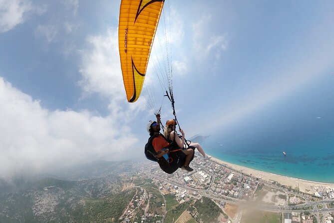 Alanya Paragliding With Experienced Pilot's - Who’s Flying You: Pilots, Safety Mindset, and English Support