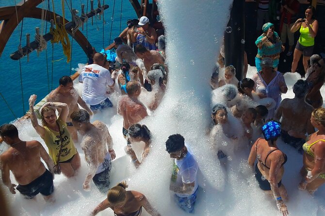Alanya Pirate Boat Tour with Lunch, Soft Drinks & Transfer - Pirate Cave, Lovers Cave, and the Phosphorus Glow