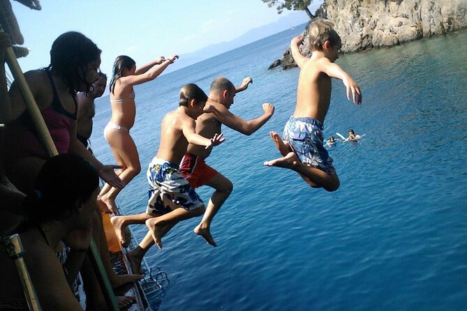 Alanya Pirate Boat Trip All-Inclusive with Lunch & Transfers - Price and Value: Is $18 a Good Deal for an Alanya Boat Day?