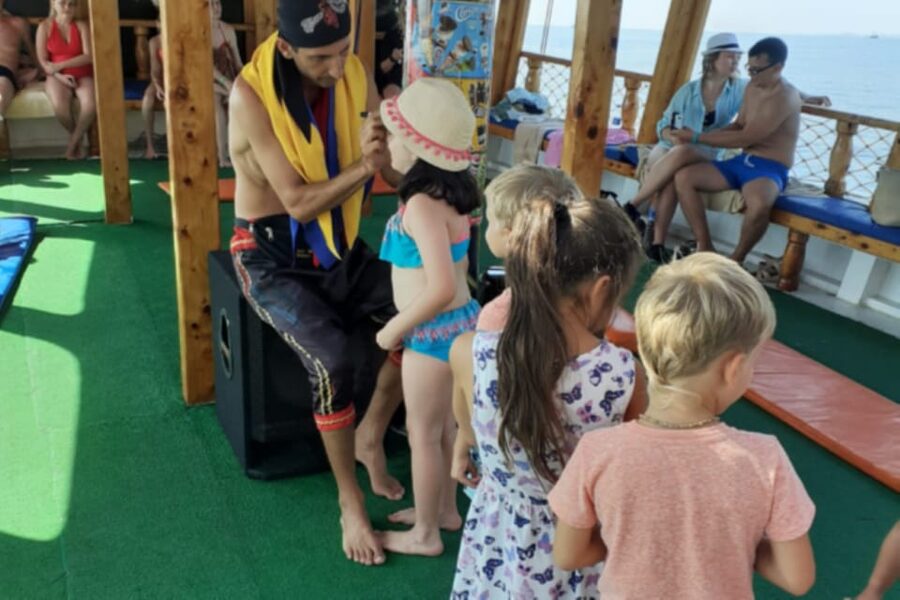 Alanya: Pirate Ship Cruise with Food and Swimming Stops - Should You Book This Alanya Pirate Ship Cruise?