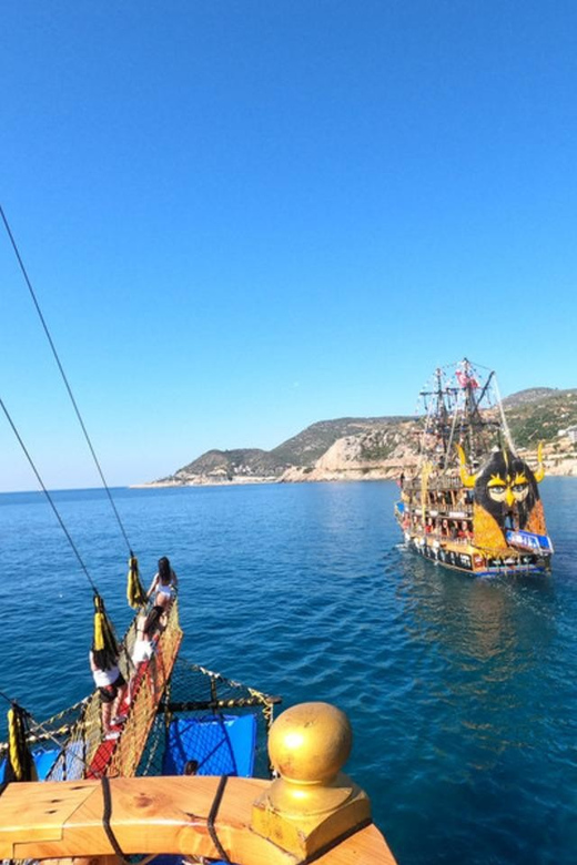 Alanya: Pirates Boat Trip with Lunch and Hotel Pickup - Cave Stops by Boat and a Short Secret Photo Break