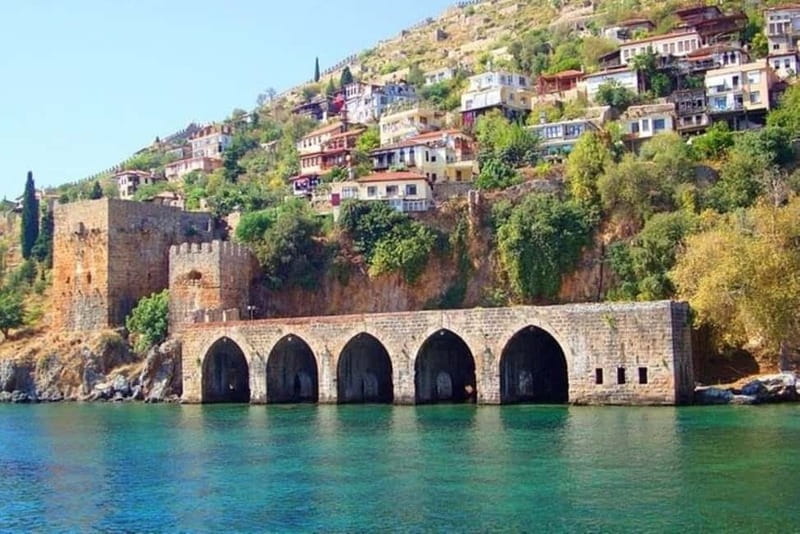 Alanya: Relax Boat Tour with Lunch & Unlimited Soft Drinks - Phosphorlu Cave and Fish Feeding (The Most Memorable Stop)