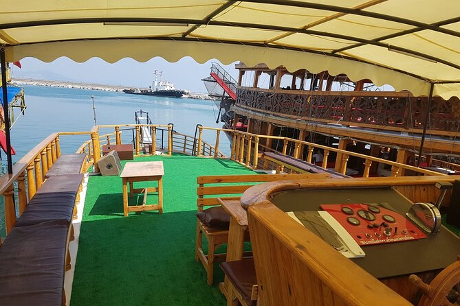 Alanya Relaxing Boat Tour with Lunch, Soft Drinks & Transfer - What makes this tour good value (and when it’s not)