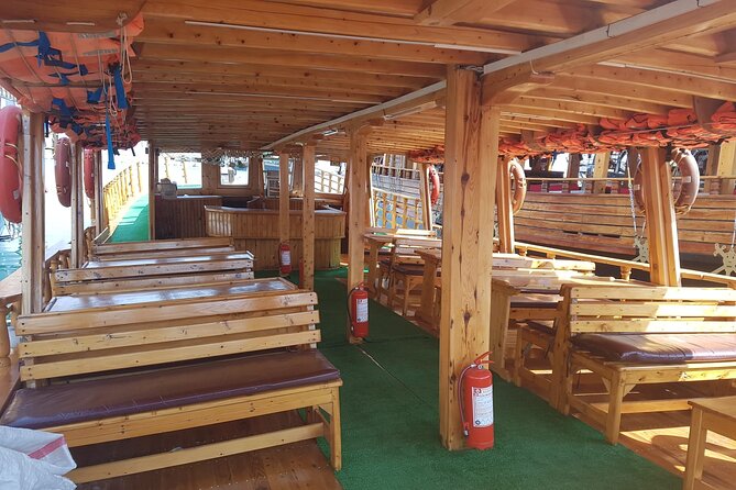 Alanya Relaxing Boat Tour with Lunch, Soft Drinks & Transfer - Who should book this Alanya boat tour?