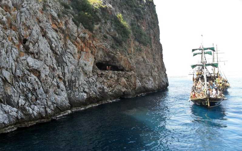 Alanya Relaxing Family Boat Tour Without Foam And Loud Music - Lunch onboard: BBQ-style food that actually feels like a meal