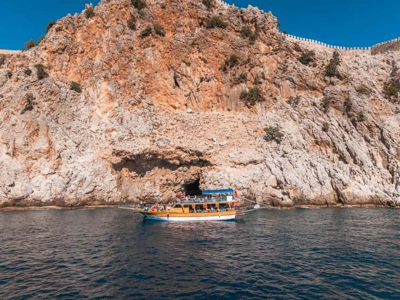 Alanya: Small-Group Boat Tour with Lunch and Soft Drinks - Music, Soft Drinks, and the Calm-Party Choice