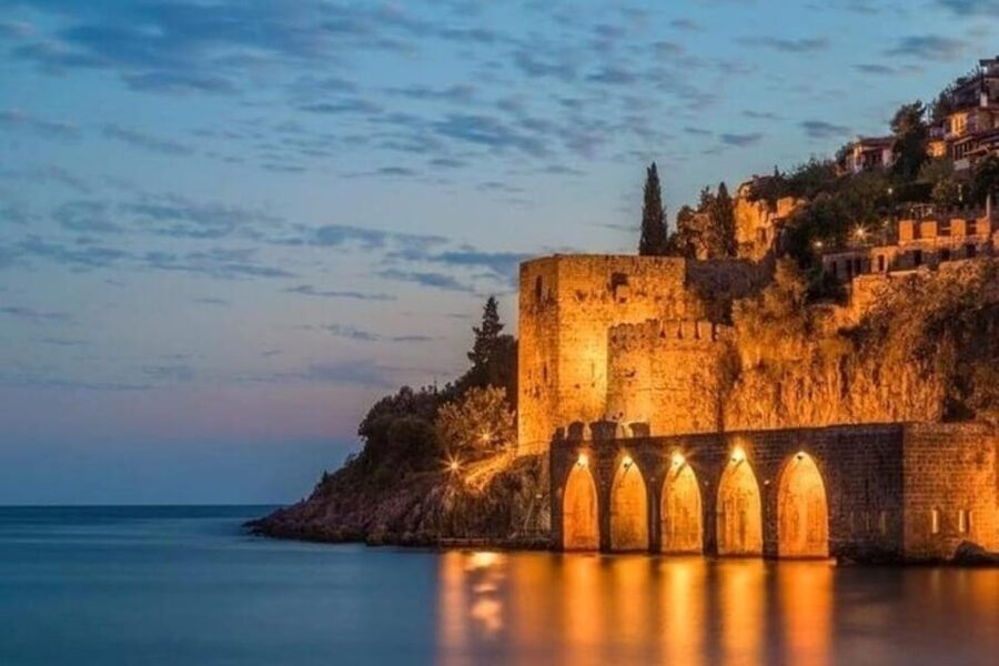 Alanya Sunset Boat: Foam Party & Dinner & Swimming Stops - Duration, pacing, and how to plan your evening