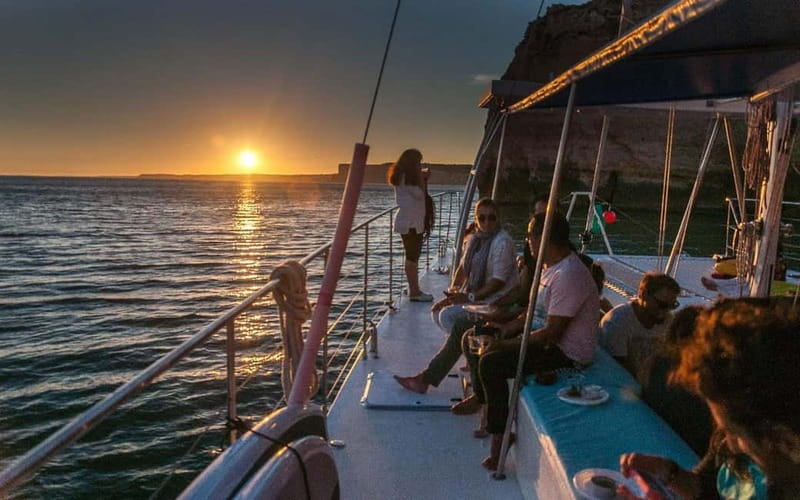 Alanya: Sunset Boat Includes Soft Drinks And Dinner - Boarding at Alanya Harbor: Pick-Up, Seating, and the On-Board Pace