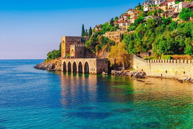 Alanya Sunset City Tour with Cable Car & Transfer by 4x4 Jeep - Who should book this sunset loop