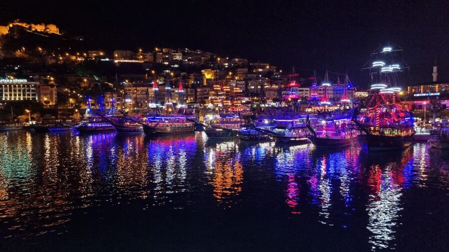 Alanya: Sunset Cruise with Dinner - Who Should Book This Cruise (and Who Should Skip It)