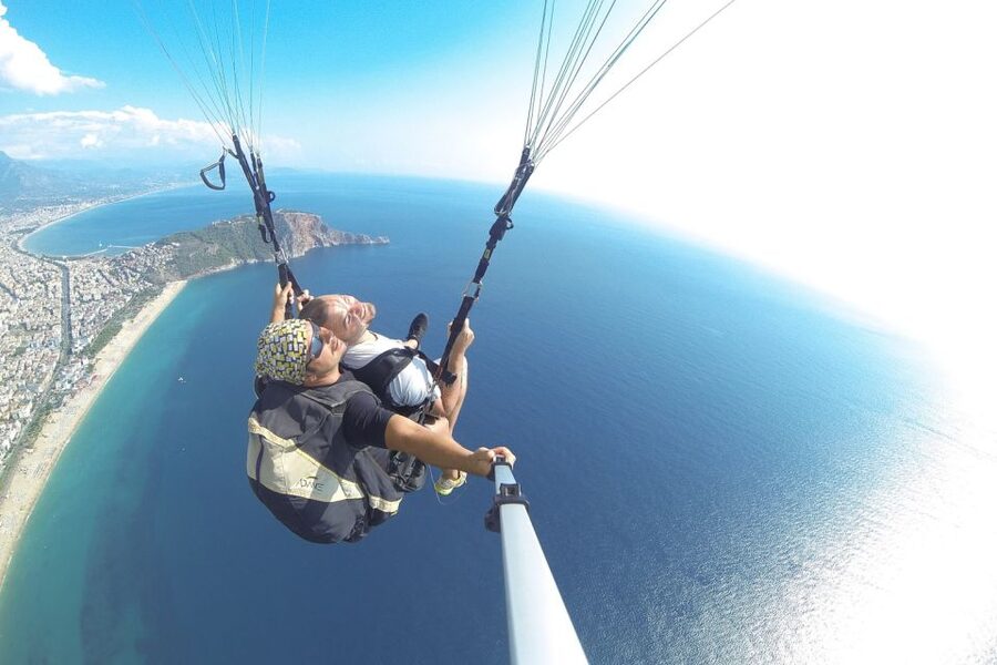 Alanya: Tandem Paragliding Experience Over Cleopatra Beach - The briefing before liftoff: What your pilot takes care of