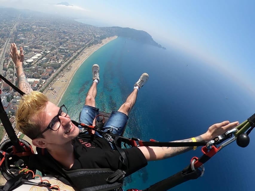 Alanya: Tandem Paragliding Flight to Cleopatra Beach - The run, the jump, and why it feels different than you expect