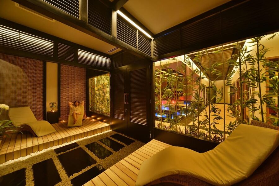 Alanya: Turkish Bath with Foam and Aromatherapy Massages - The full hammam flow: hot-air, menthol, scrub, foam, aromatherapy