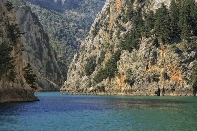 Antalya/Side: Green Canyon Day Trip with Boat Tour and Lunch - Fishing Moments and the Relaxed Feel on the Water