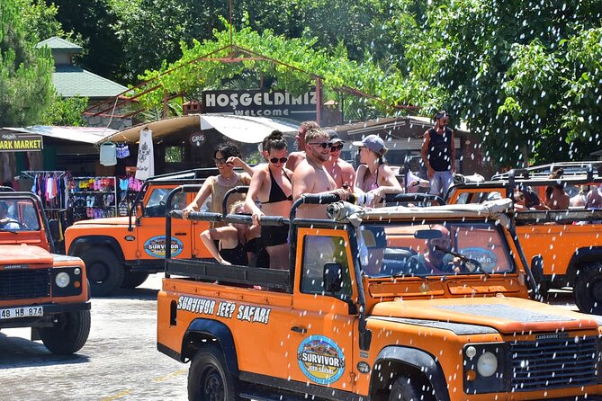 Combi Safari offroad adventure with picnic - Obacay River picnic lunch: your meal, your pace, your swim break