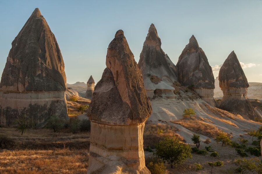 From Alanya: 2-Day Cappadocia, Cave Hotel, & Balloon Tour - Hot air balloons: your best shot at magic, and how to handle wind
