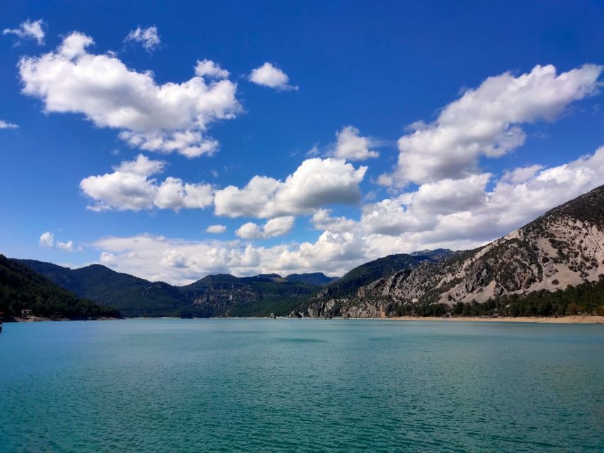 From Alanya: Green Canyon Day Trip with Lunch and Boat Ride - Getting to Green Canyon: when the lake finally shows up