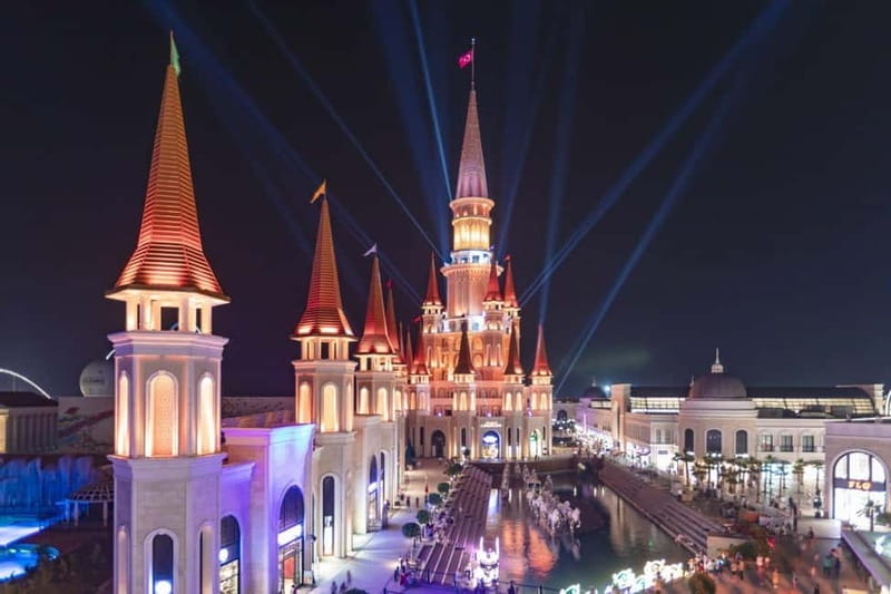 From Alanya, Side, Antalya: The Land of Legends Night Show - Timing you can trust: the 19:45–20:15 shuttle and the 23:00 finish