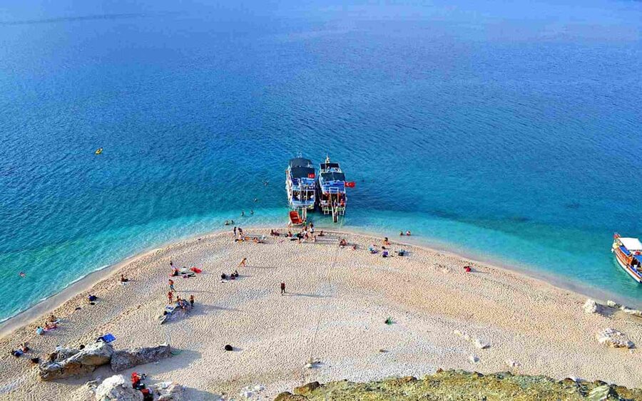 From Side/Alanya: Suluada Island Boat Trip with Lunch - Starting at the water: where you meet the captain