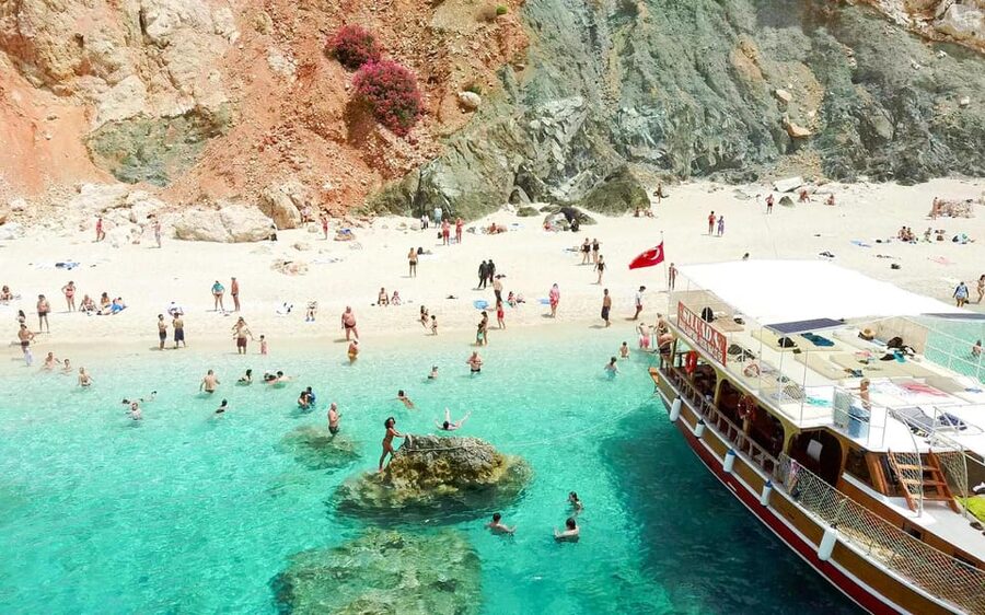 From Side/Alanya: Suluada Island Boat Trip with Lunch - Lunch on deck: Turkish-Mediterranean, and simple