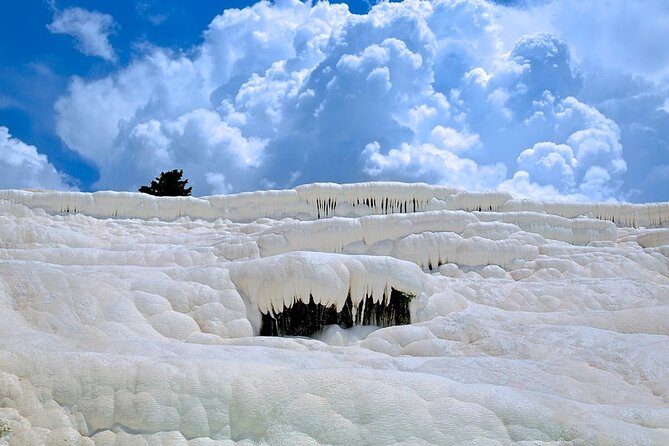 Full-Day Guided Tour in Pamukkale and Salda Lake - Two Natural Wonders in One Long Day