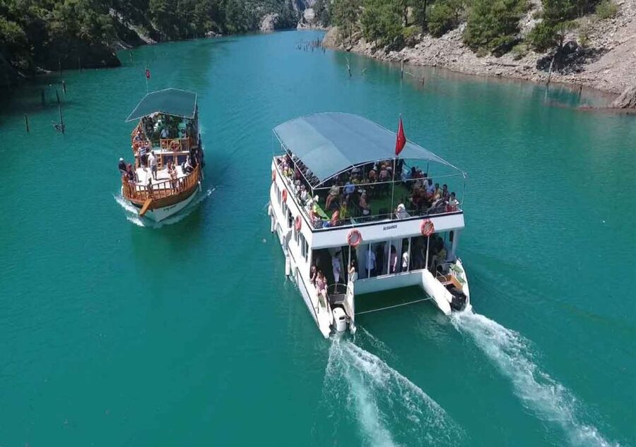 Green Canyon: Boot Tour with Lunch, Soft Drinks, & Transfer - Boat Cruise, Fishing, and the Long Swim Break in Green Canyon