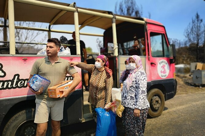 Green Canyon Tour & Boat Trip - Safari ride to a local zoo: fun for families, simple for others