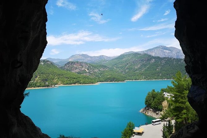 Green Canyon Tour & Boat Trip - Returning toward Side with mountain and forest views