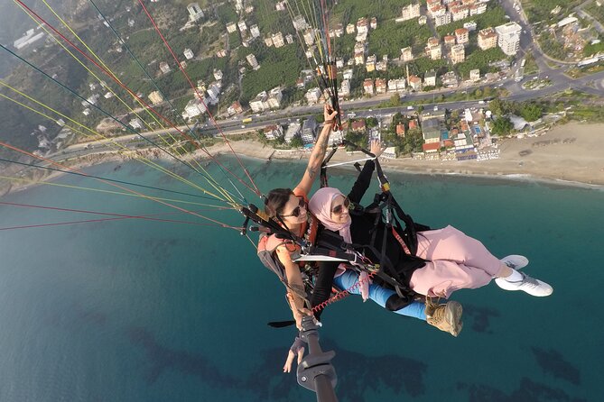 Halal Tandem Paragliding With Licensed Woman Pilot in Alanya - Should you book this halal tandem paragliding with a woman pilot in Alanya?
